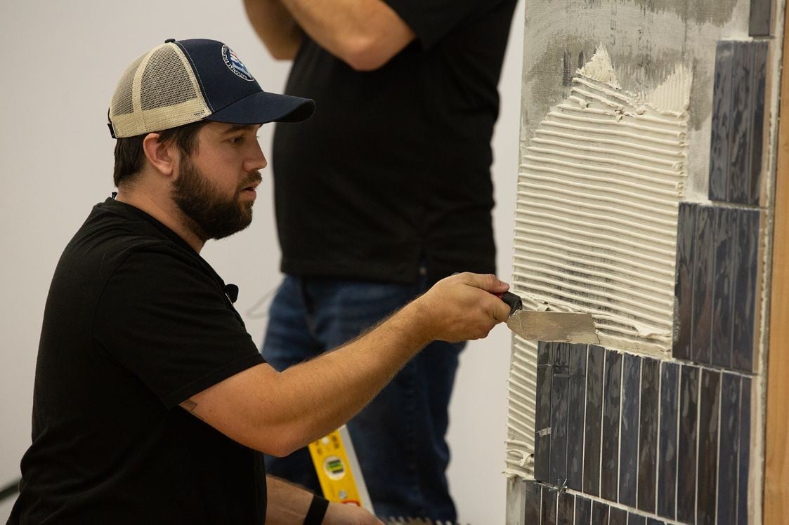 Tile Installation Demos at The International Surface Event